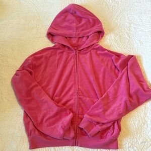 Skims fuzzy zip up